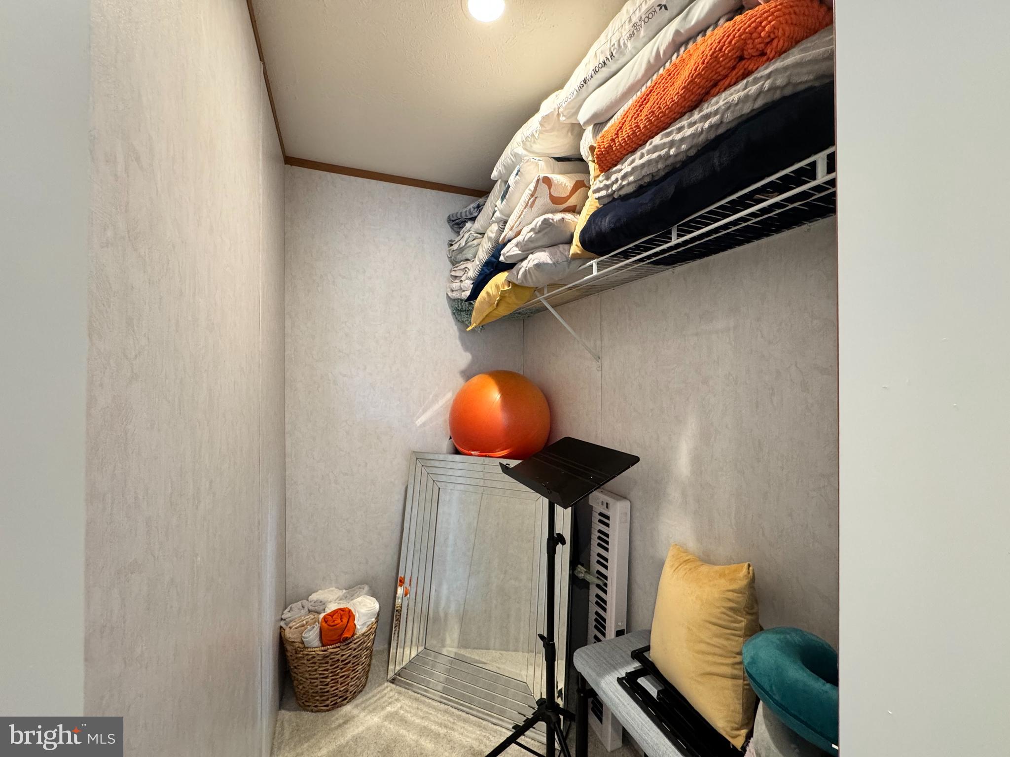 MOBILE GARDENS - Residential