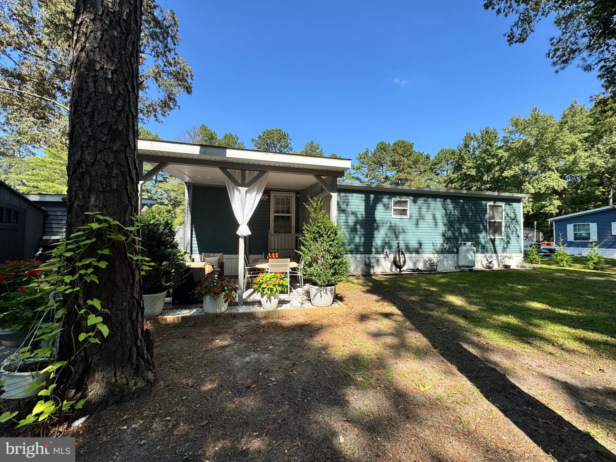 MOBILE GARDENS - Residential