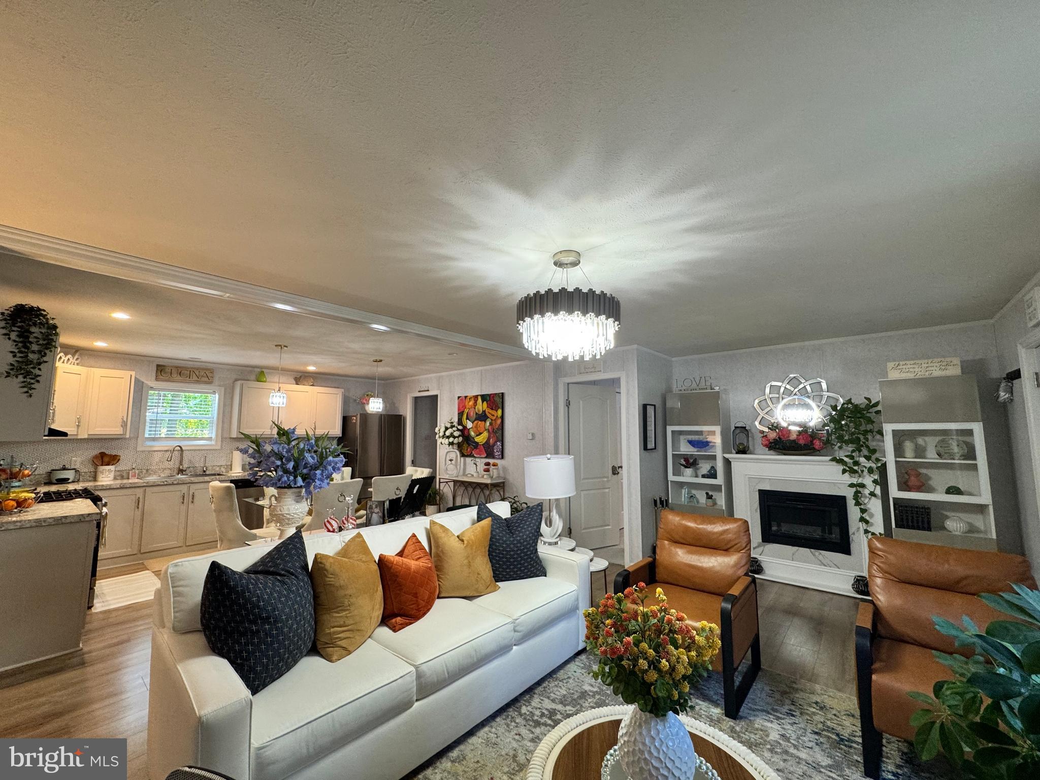 MOBILE GARDENS - Residential