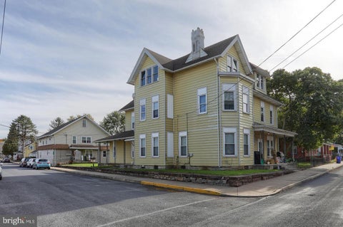 Photo of 102 S Race Street, RICHLAND, PA 17087 (MLS # PALN2028420)