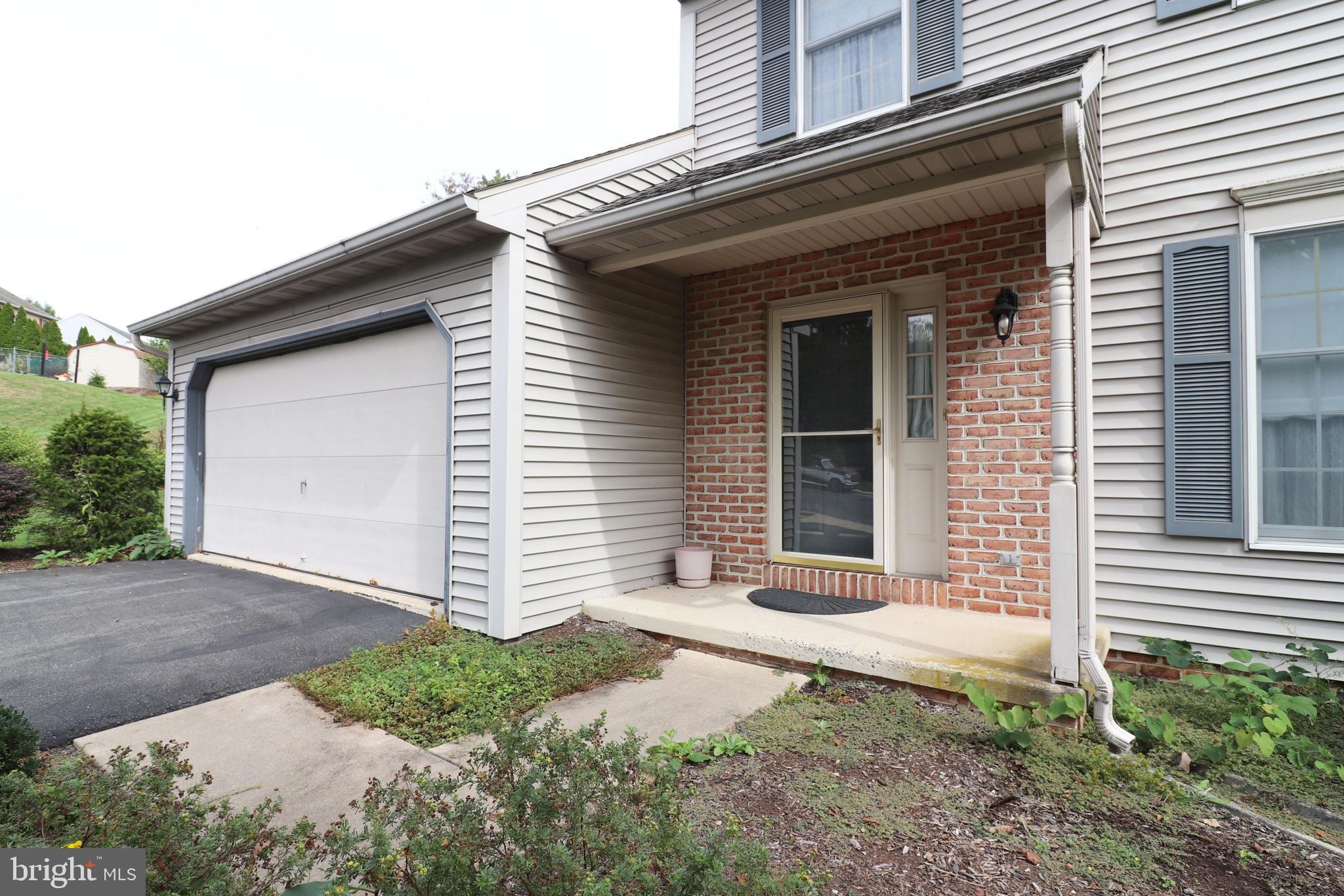 DENVER HEIGHTS - Residential