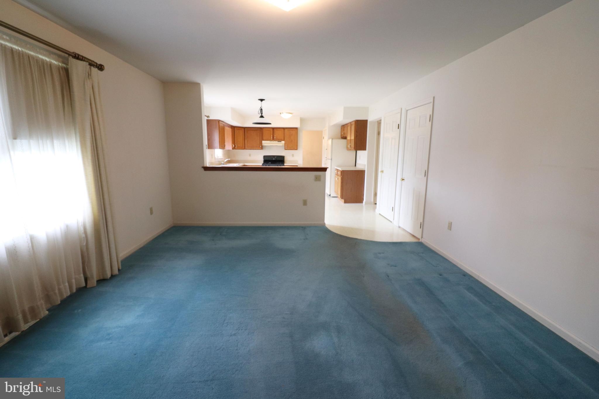 DENVER HEIGHTS - Residential