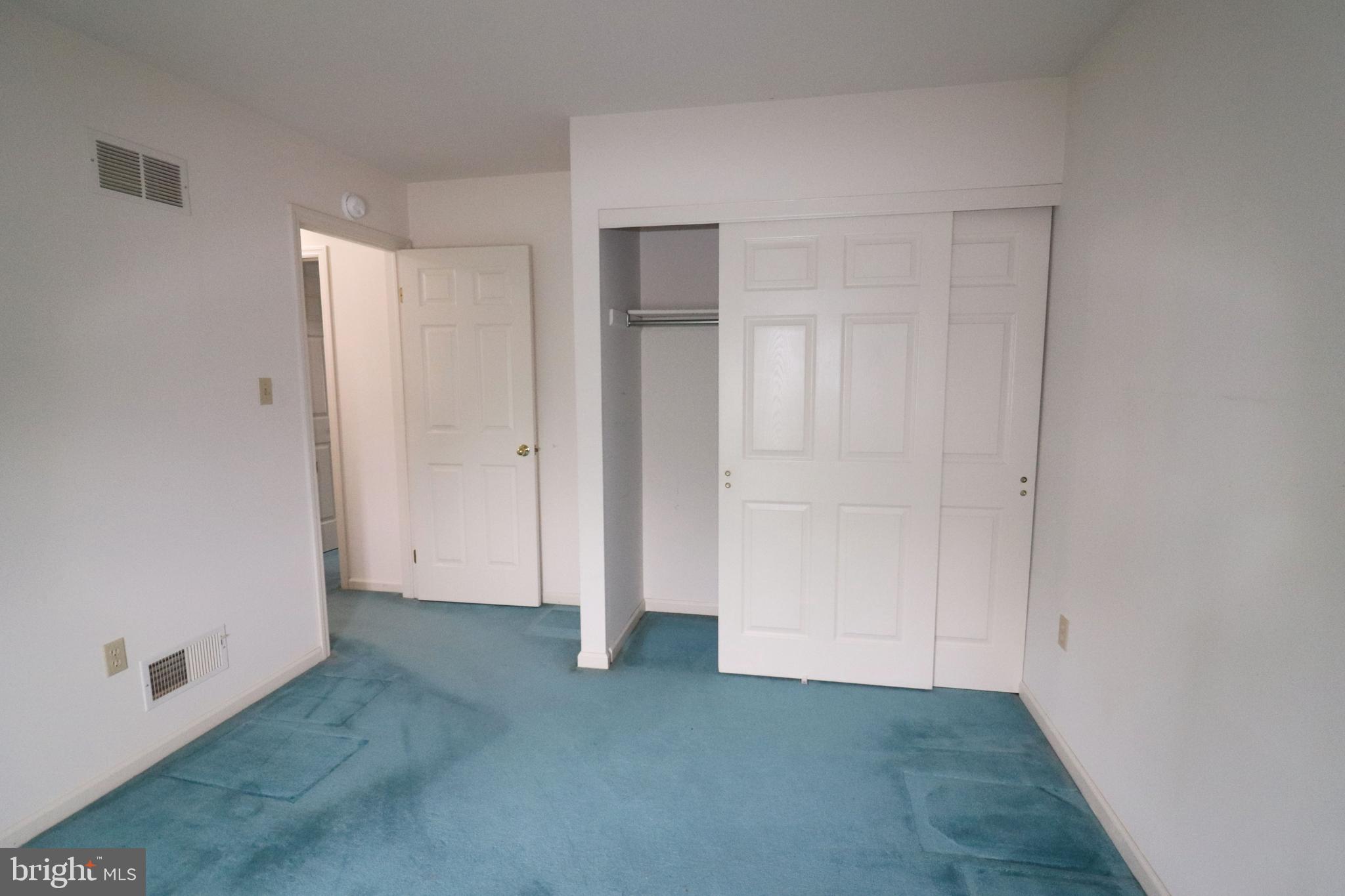 DENVER HEIGHTS - Residential