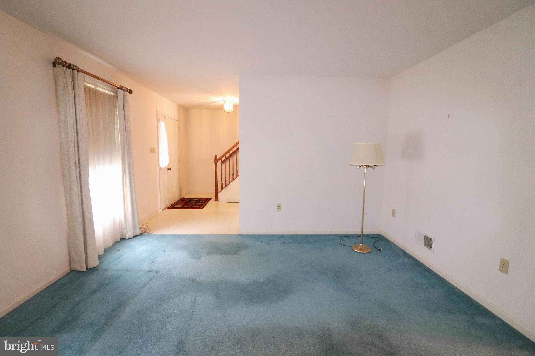 DENVER HEIGHTS - Residential