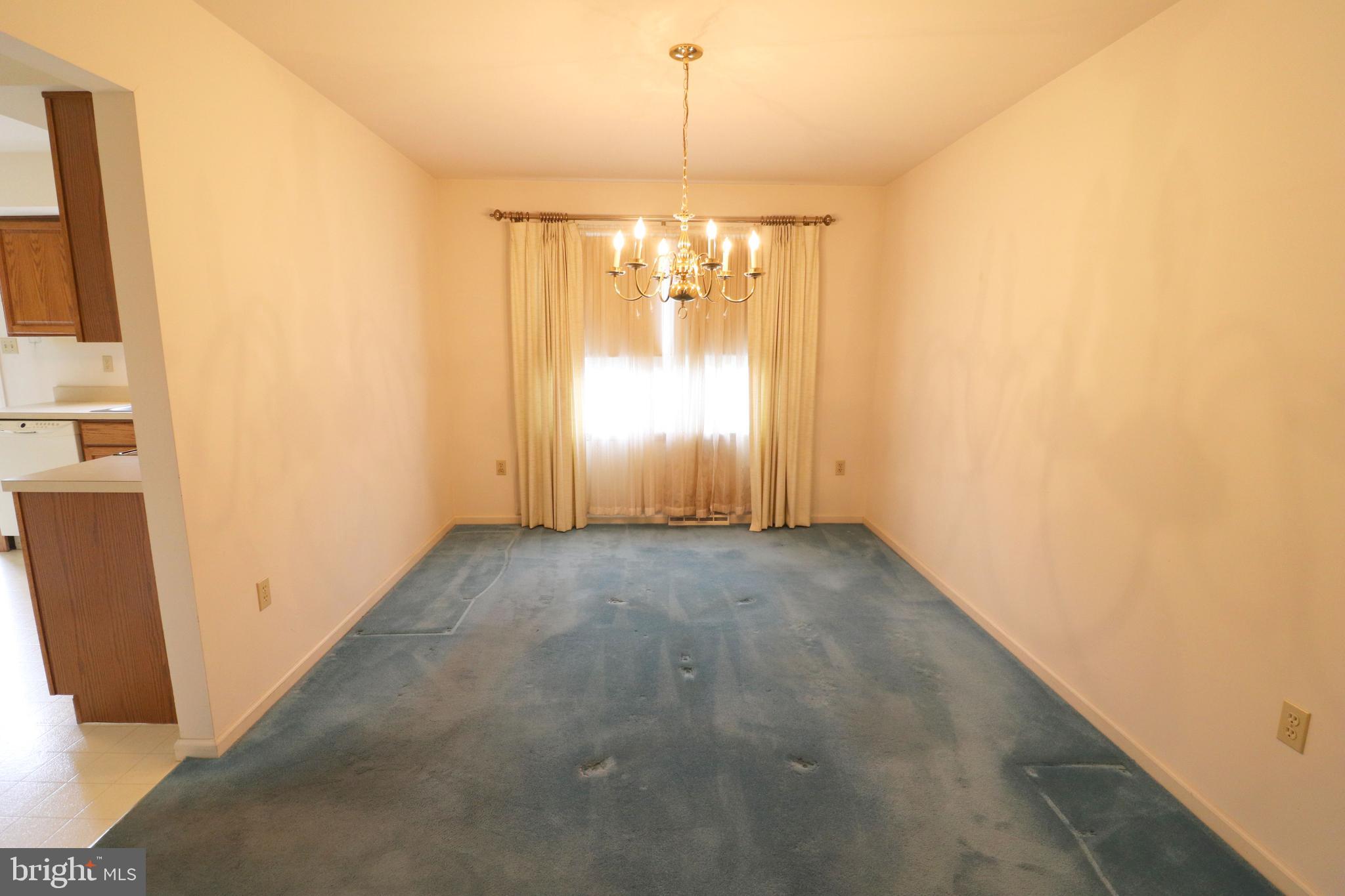 DENVER HEIGHTS - Residential