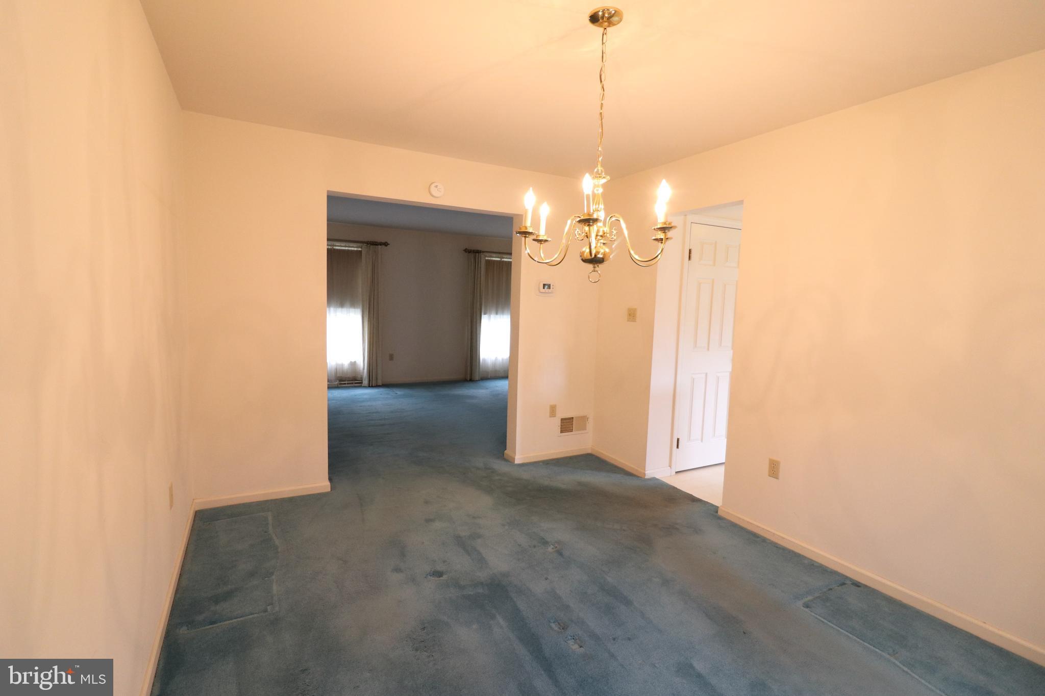 DENVER HEIGHTS - Residential