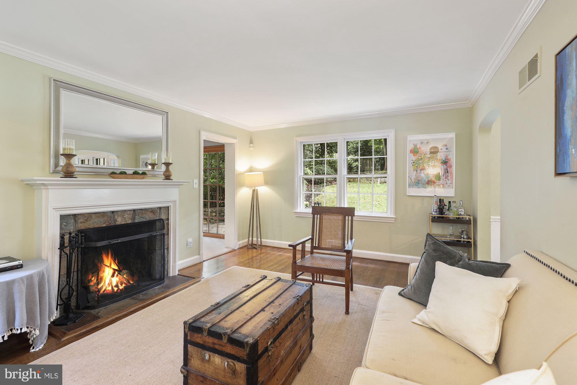 WOODACRES - Residential