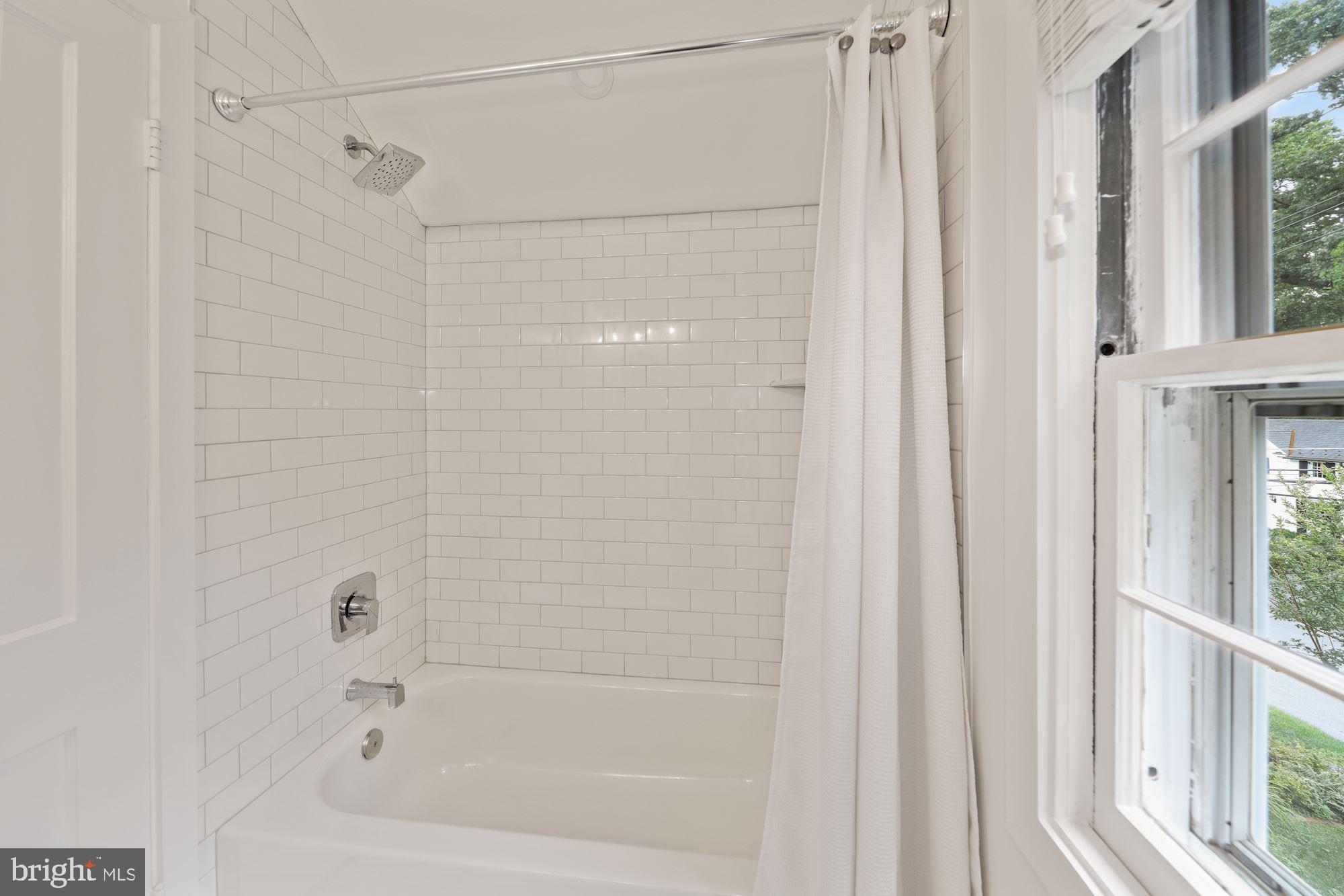 WOODACRES - Residential