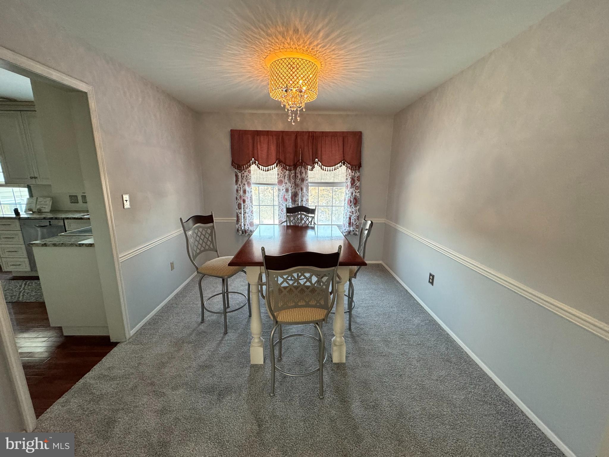 CHADDS FORD - Residential