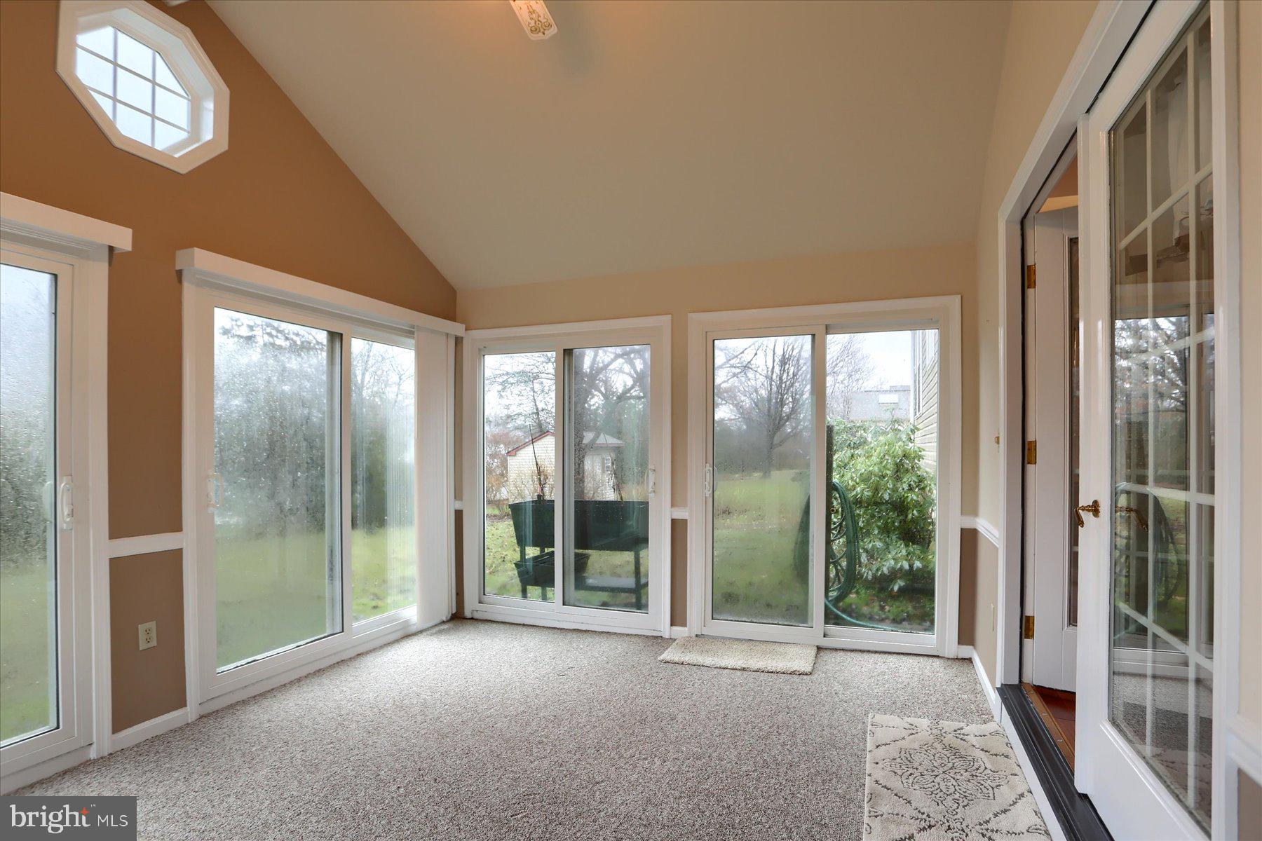 CHADDS FORD - Residential