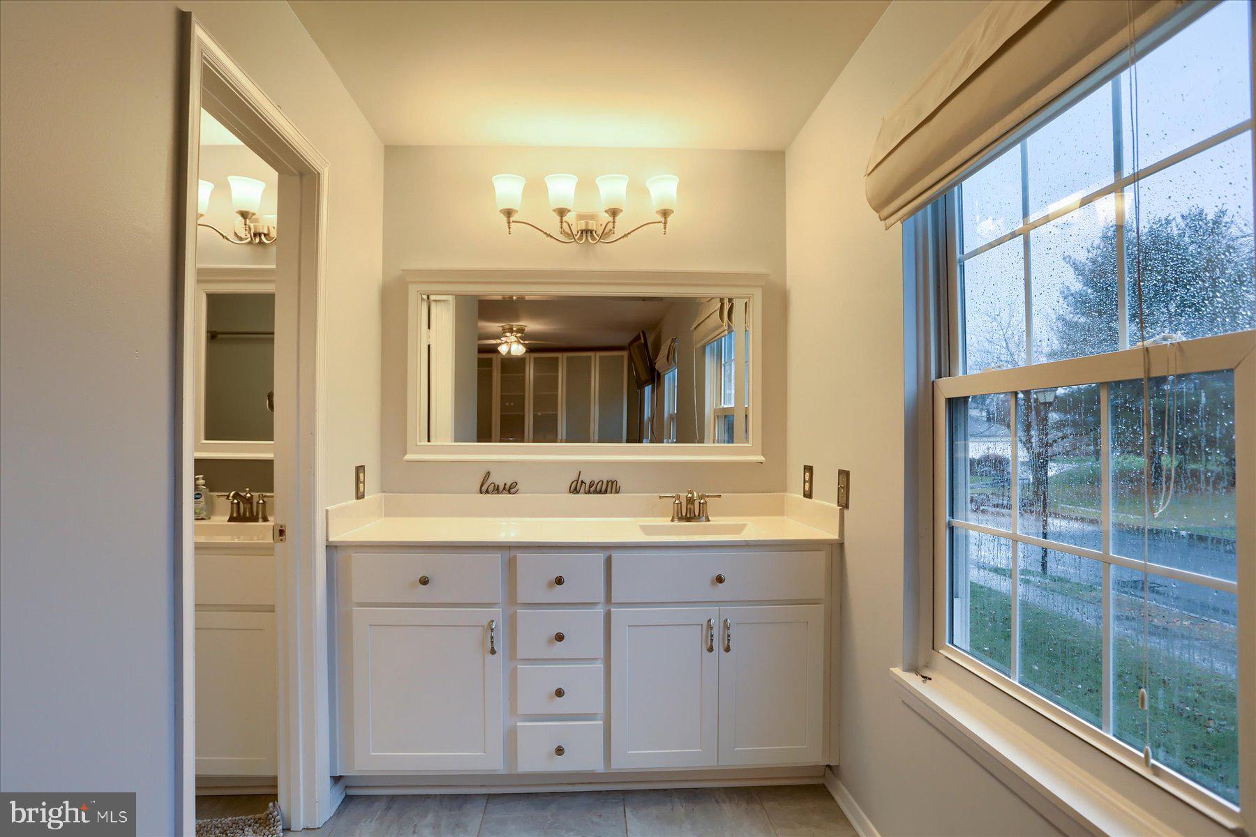 CHADDS FORD - Residential