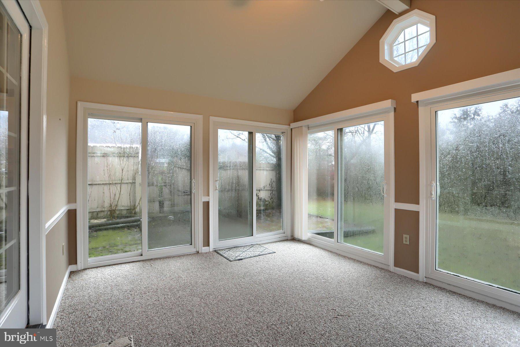 CHADDS FORD - Residential