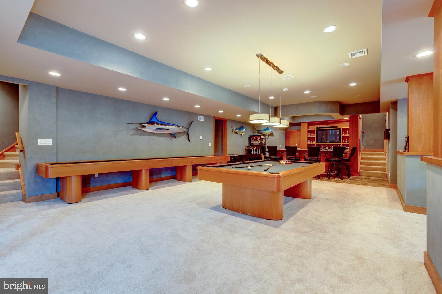 FOX POINTE - Residential