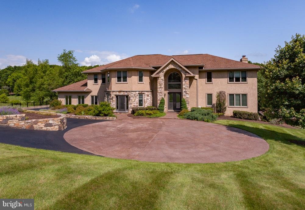 FOX POINTE - Residential