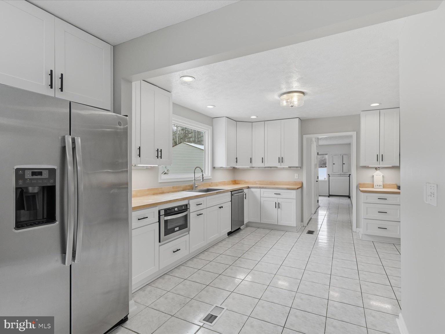 AMSONIA - Residential