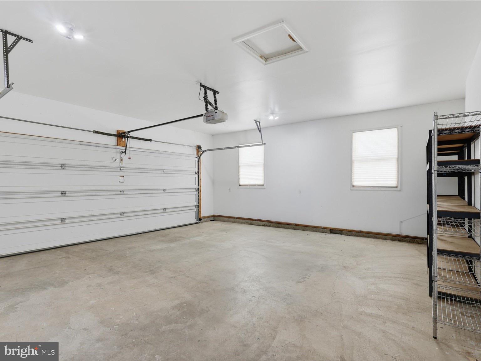 AMSONIA - Residential