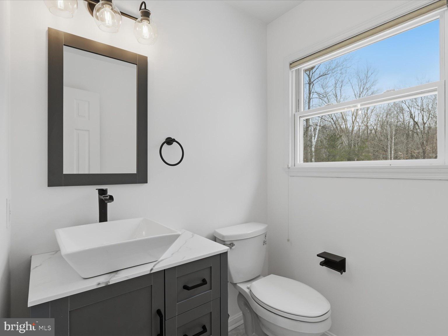 AMSONIA - Residential