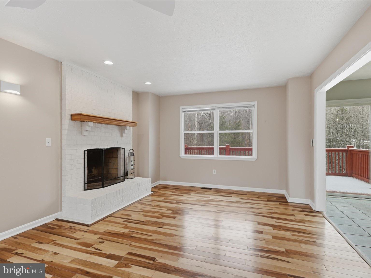 AMSONIA - Residential