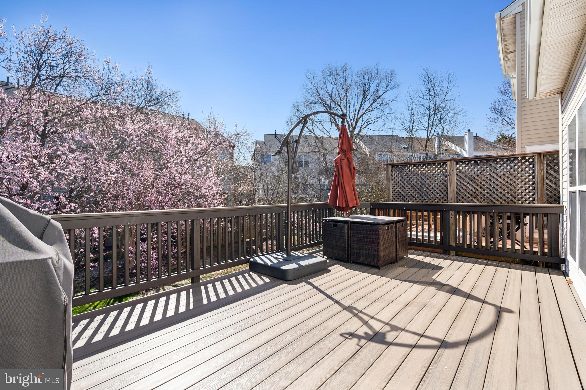 POTOMAC LAKES - Residential Lease