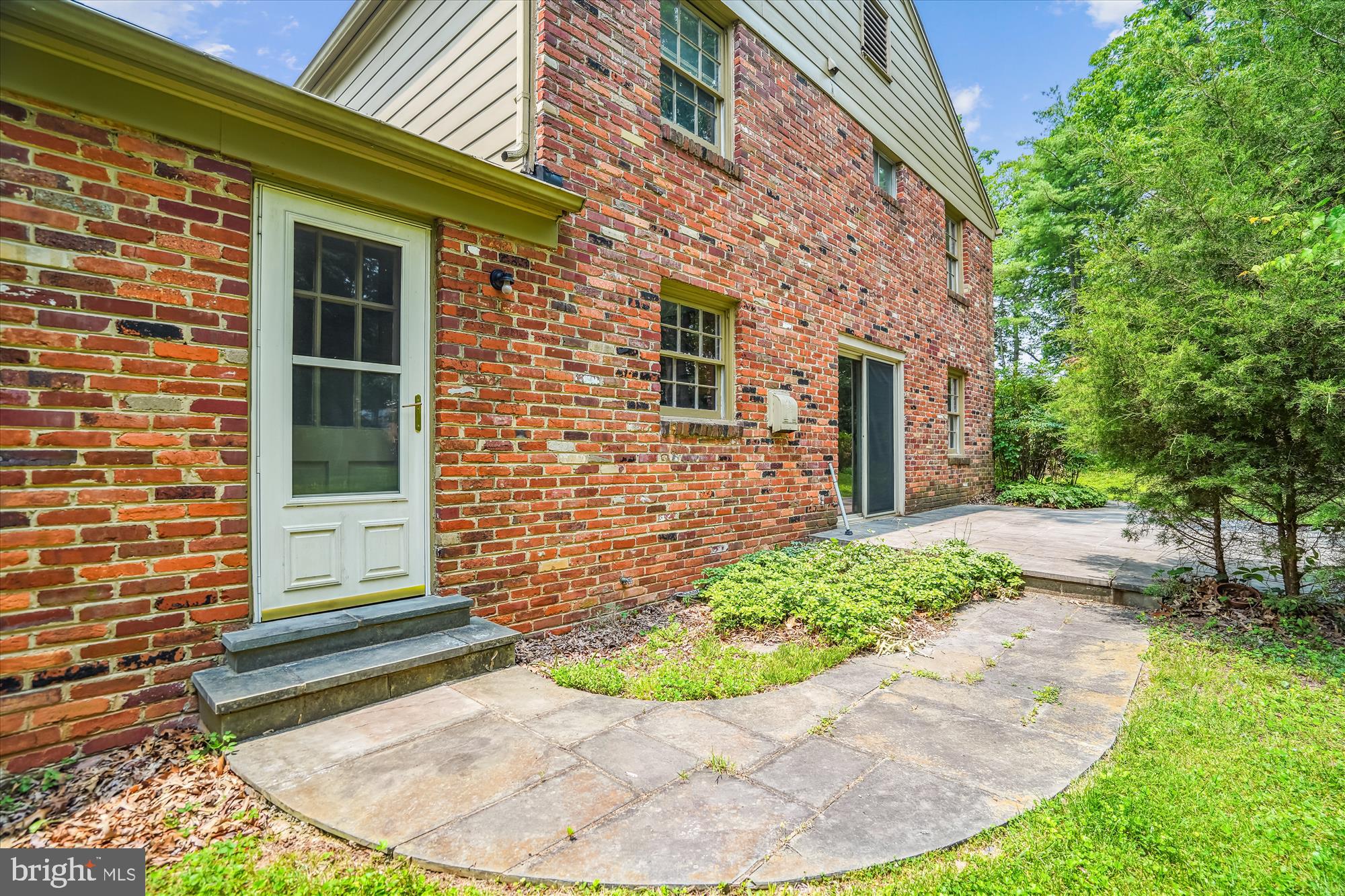 12303 CAPTAIN SMITH COURT