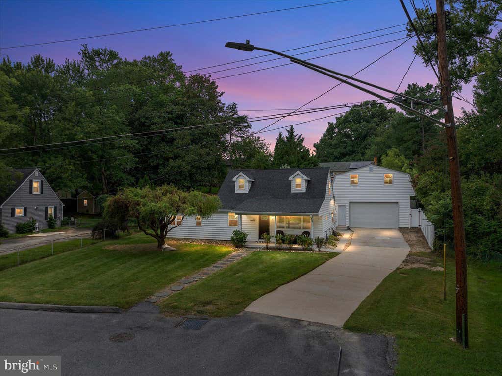 Photo of 777 Harmony Avenue, ARNOLD, MD 21012 (MLS # MDAA2155308)