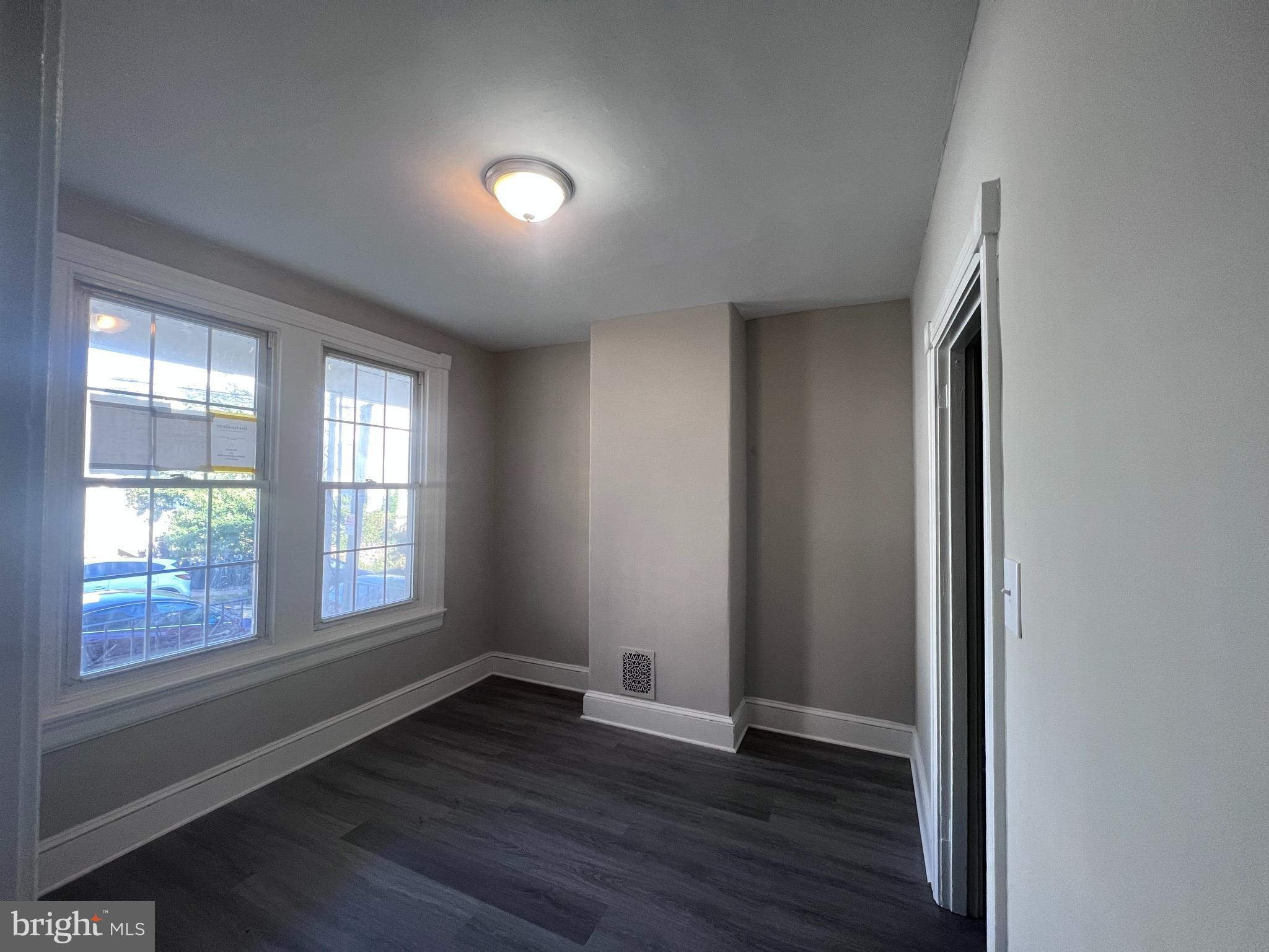 MANAYUNK - Residential