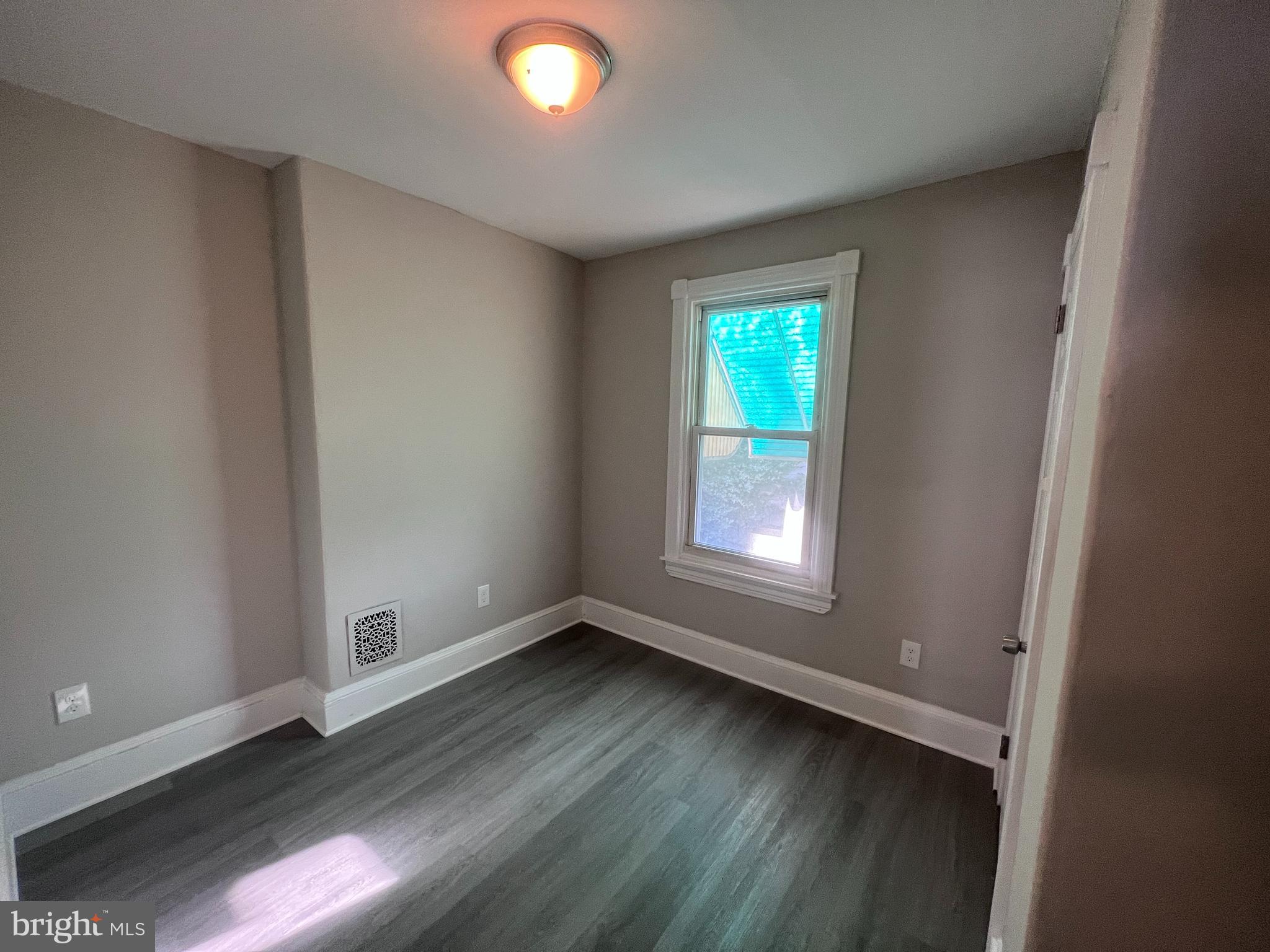 MANAYUNK - Residential