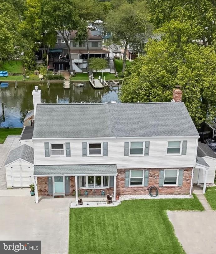 122 BREAKWATER COURT