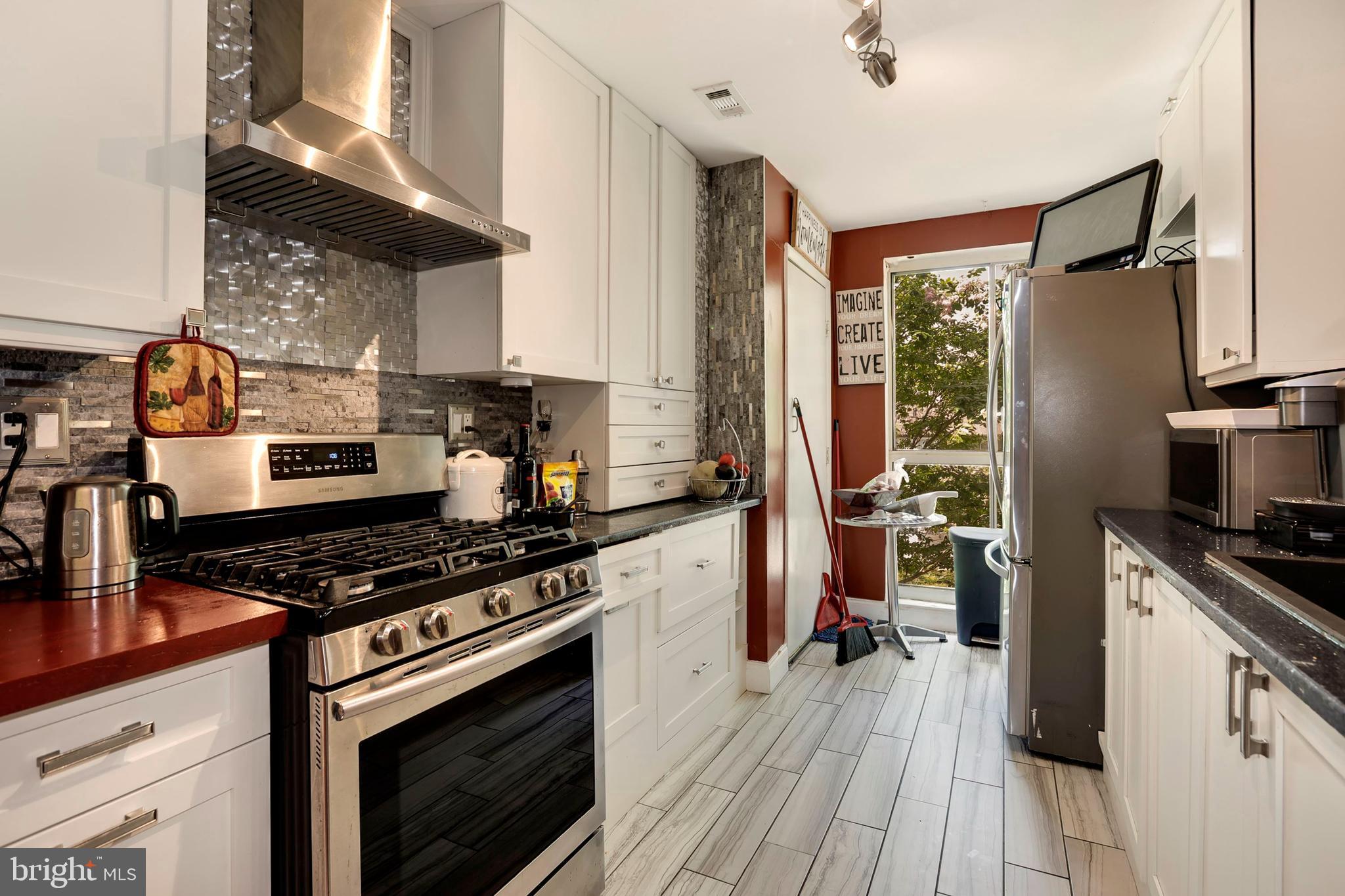 VALLEY PARK CONDOMINIUMS - Residential