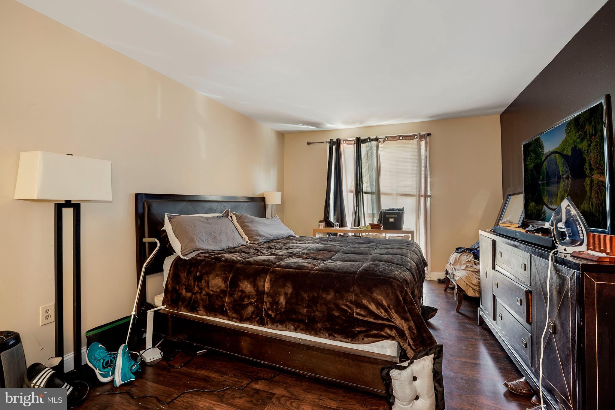 VALLEY PARK CONDOMINIUMS - Residential