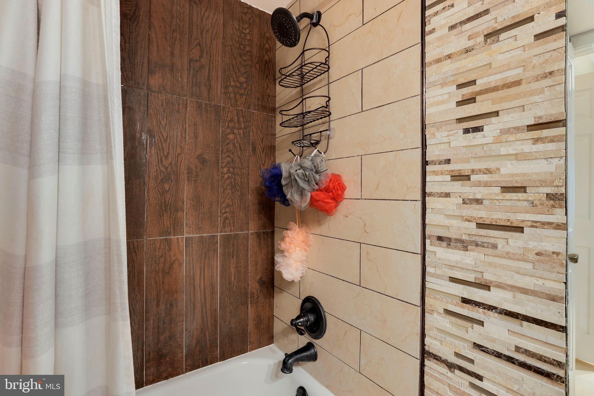 VALLEY PARK CONDOMINIUMS - Residential