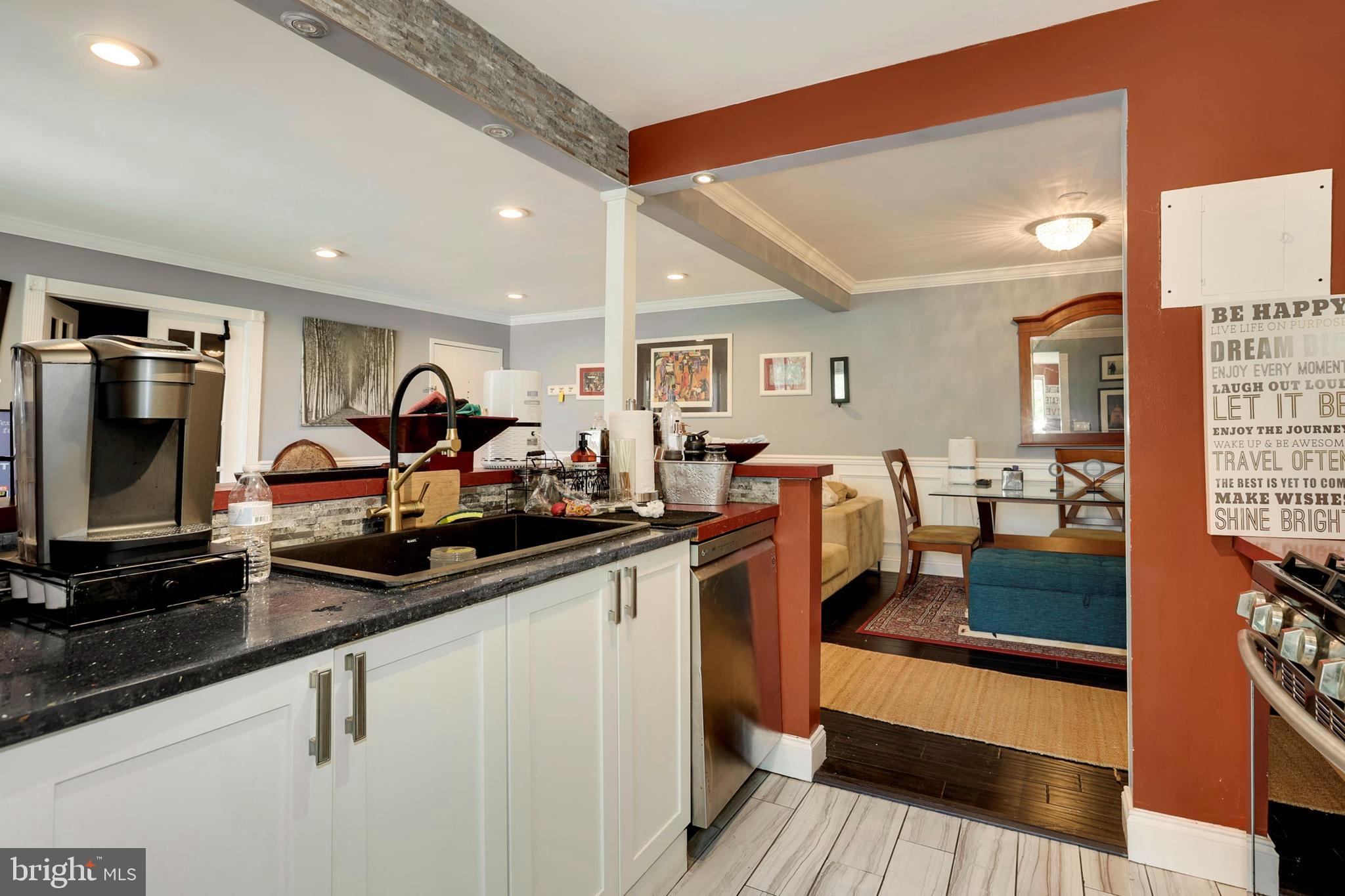 VALLEY PARK CONDOMINIUMS - Residential