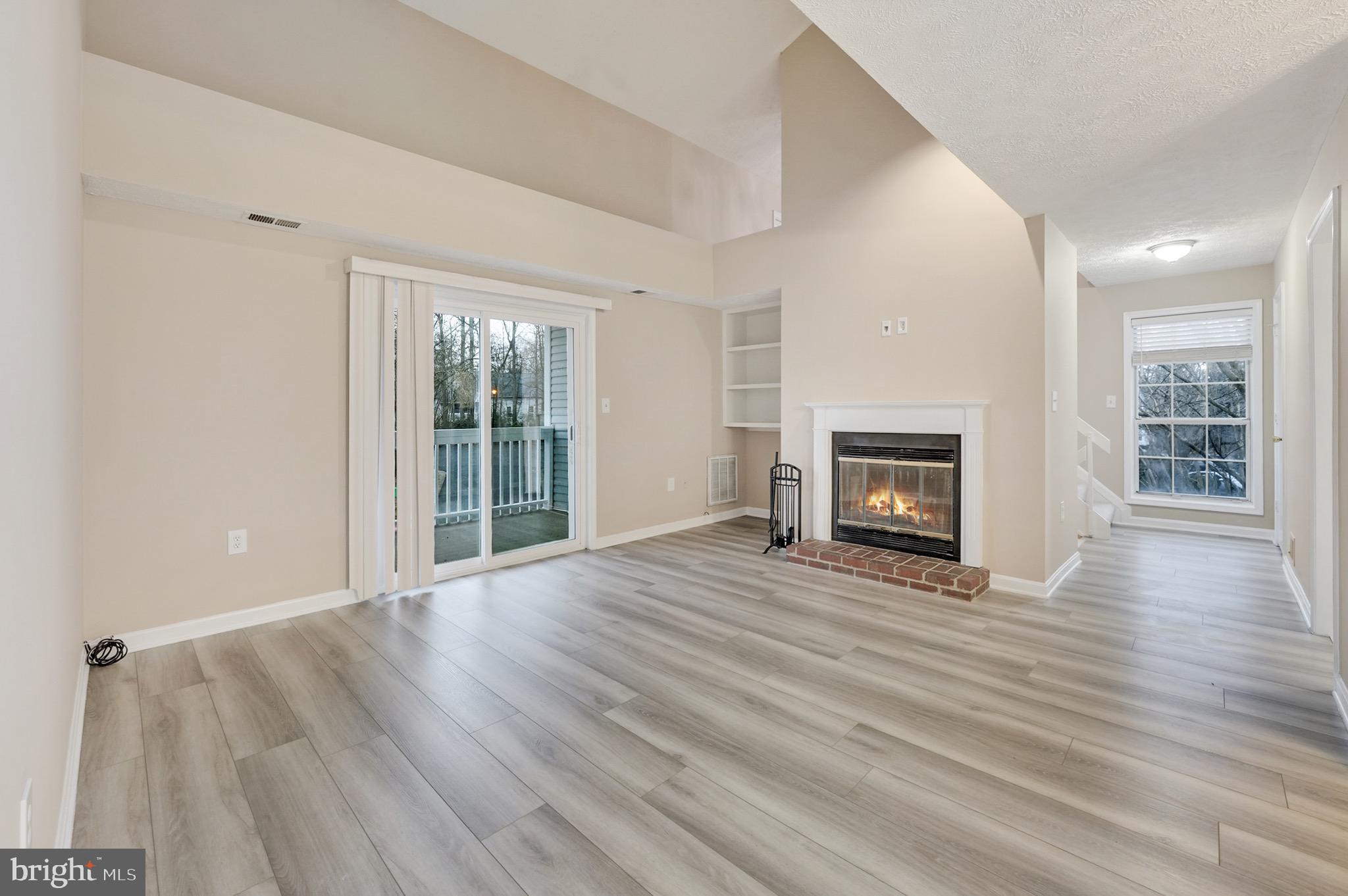 LAKE RIDGE - MOHICAN - Residential