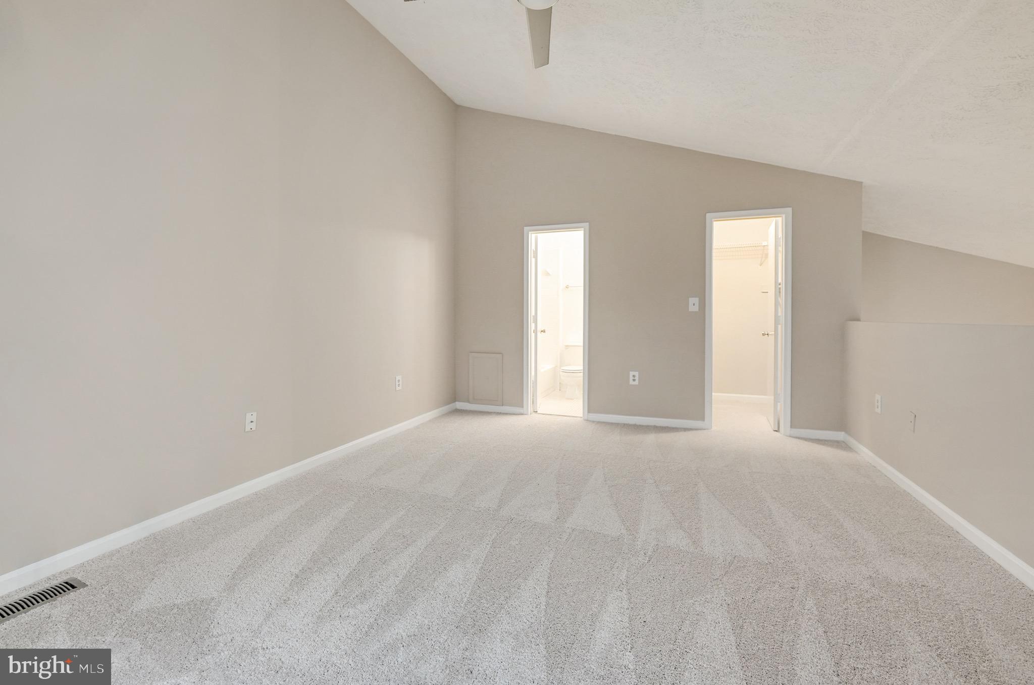 LAKE RIDGE - MOHICAN - Residential