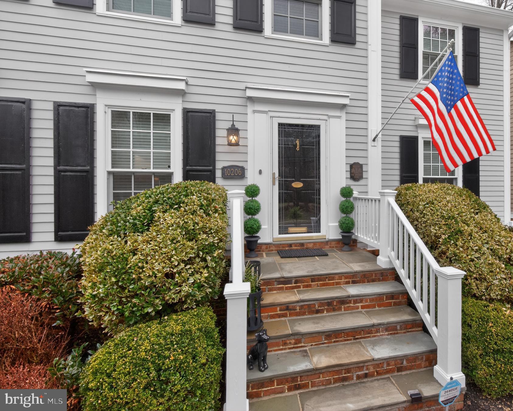 KENSINGTON PARK - Residential