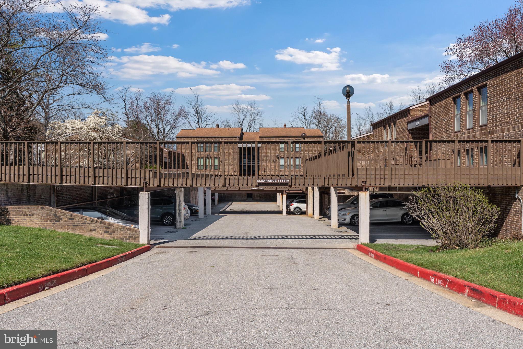 TOWN CENTER - Residential