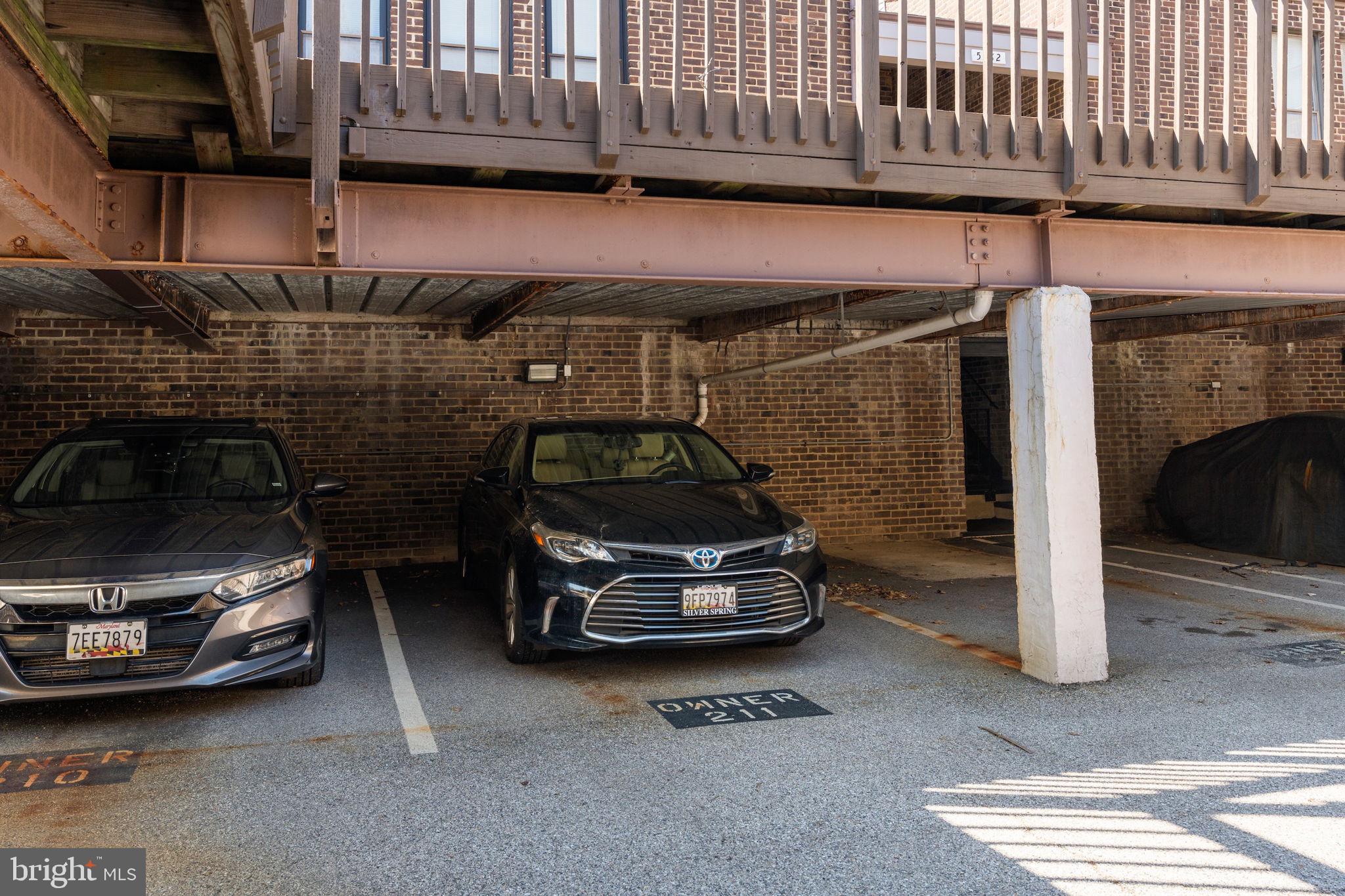 TOWN CENTER - Residential