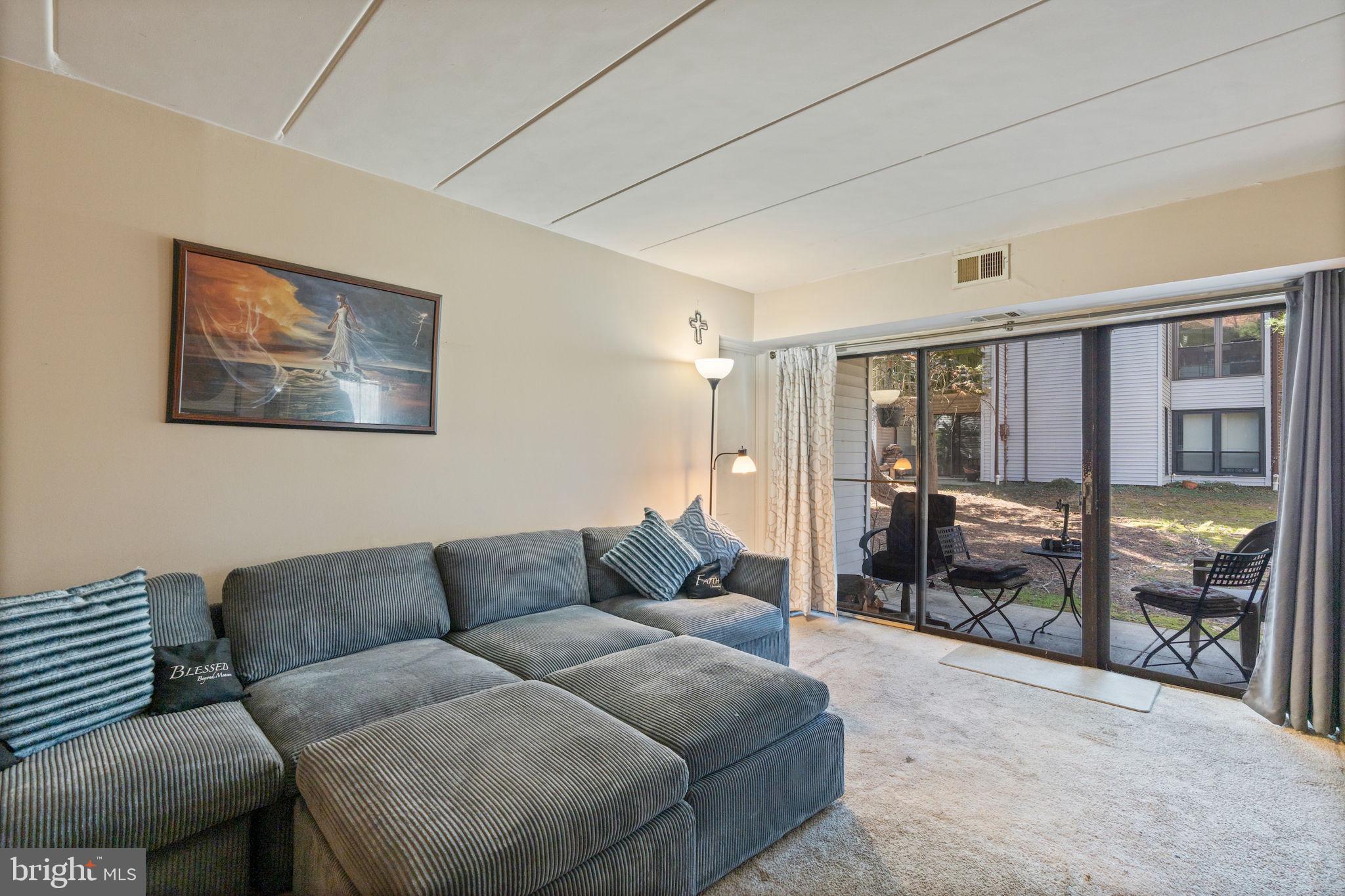 TOWN CENTER - Residential