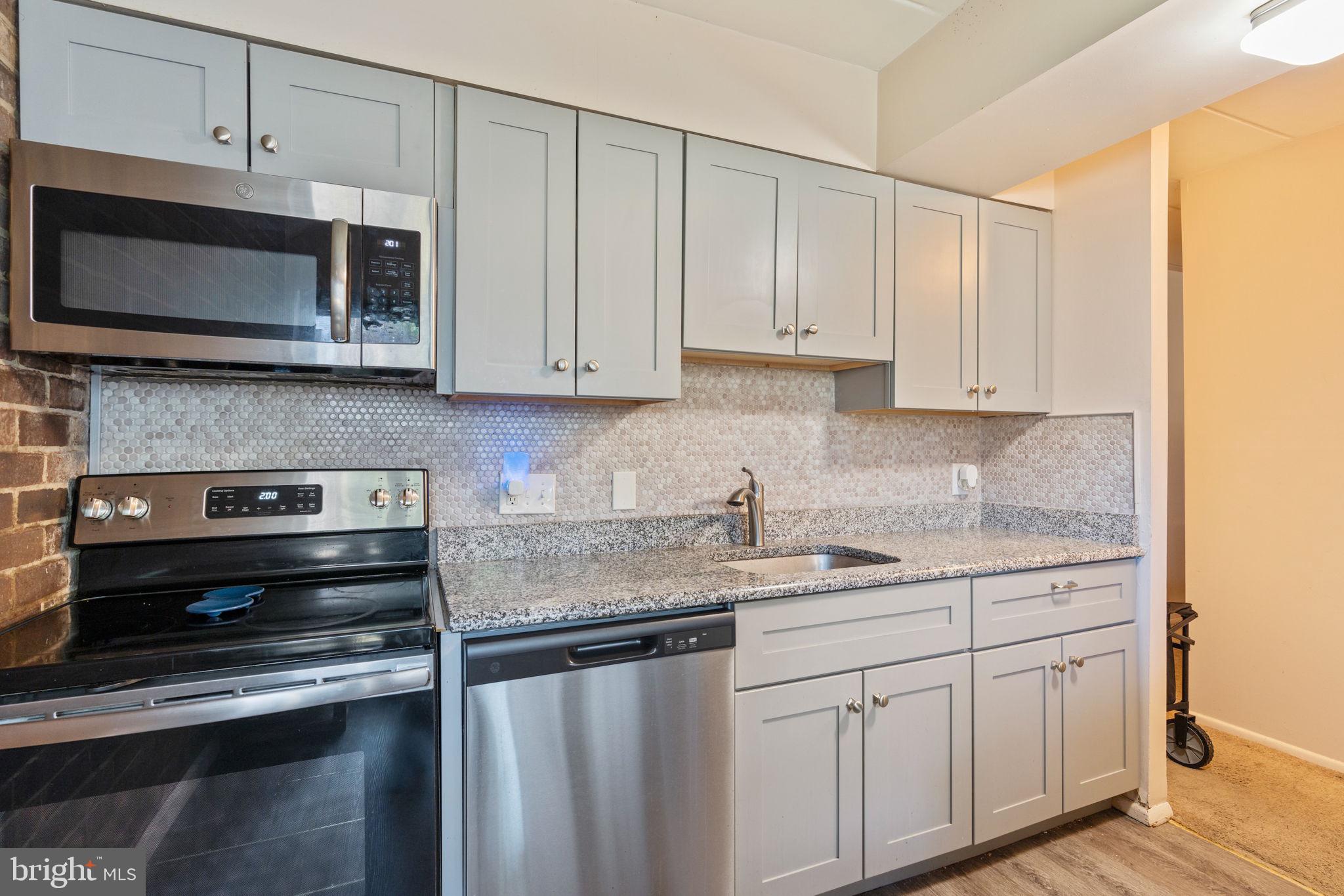 TOWN CENTER - Residential