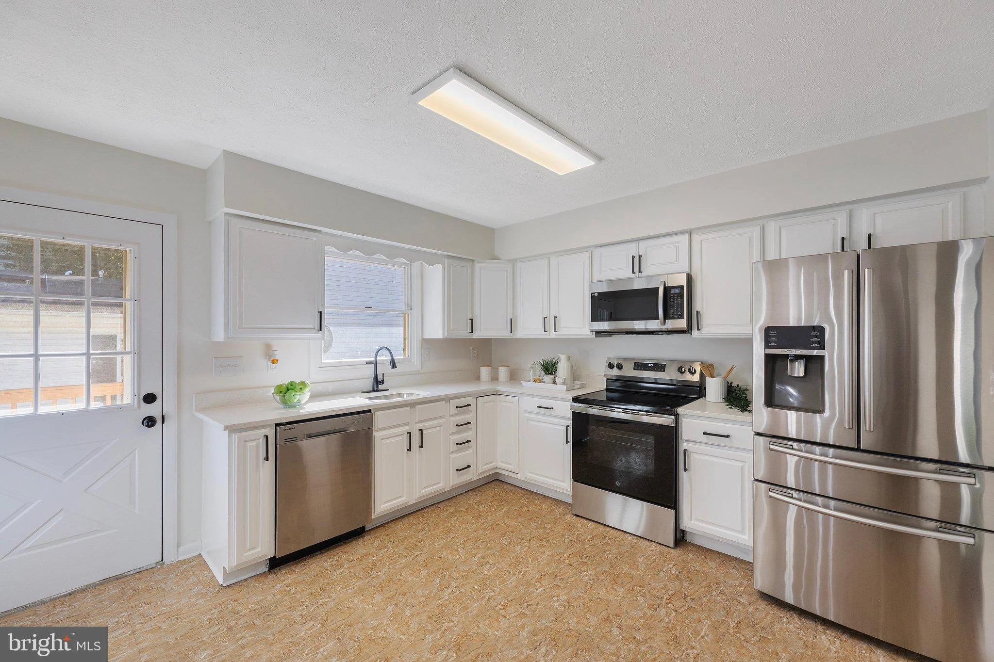 8121-A Elizabeth Road, Pasadena, MD 21122