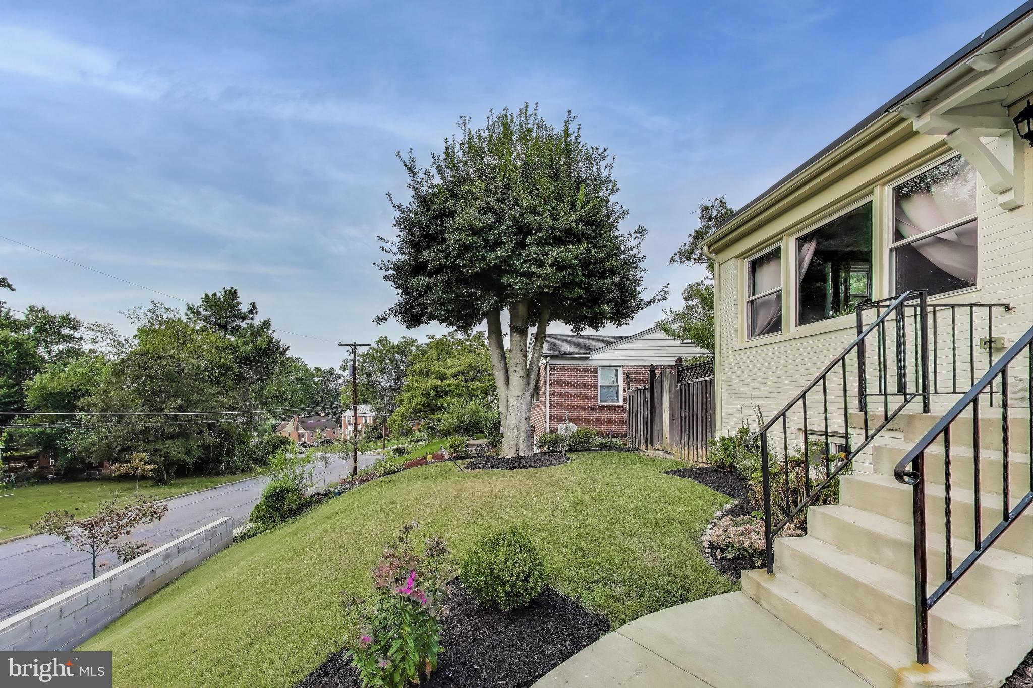 5612 DELAWARE DRIVE