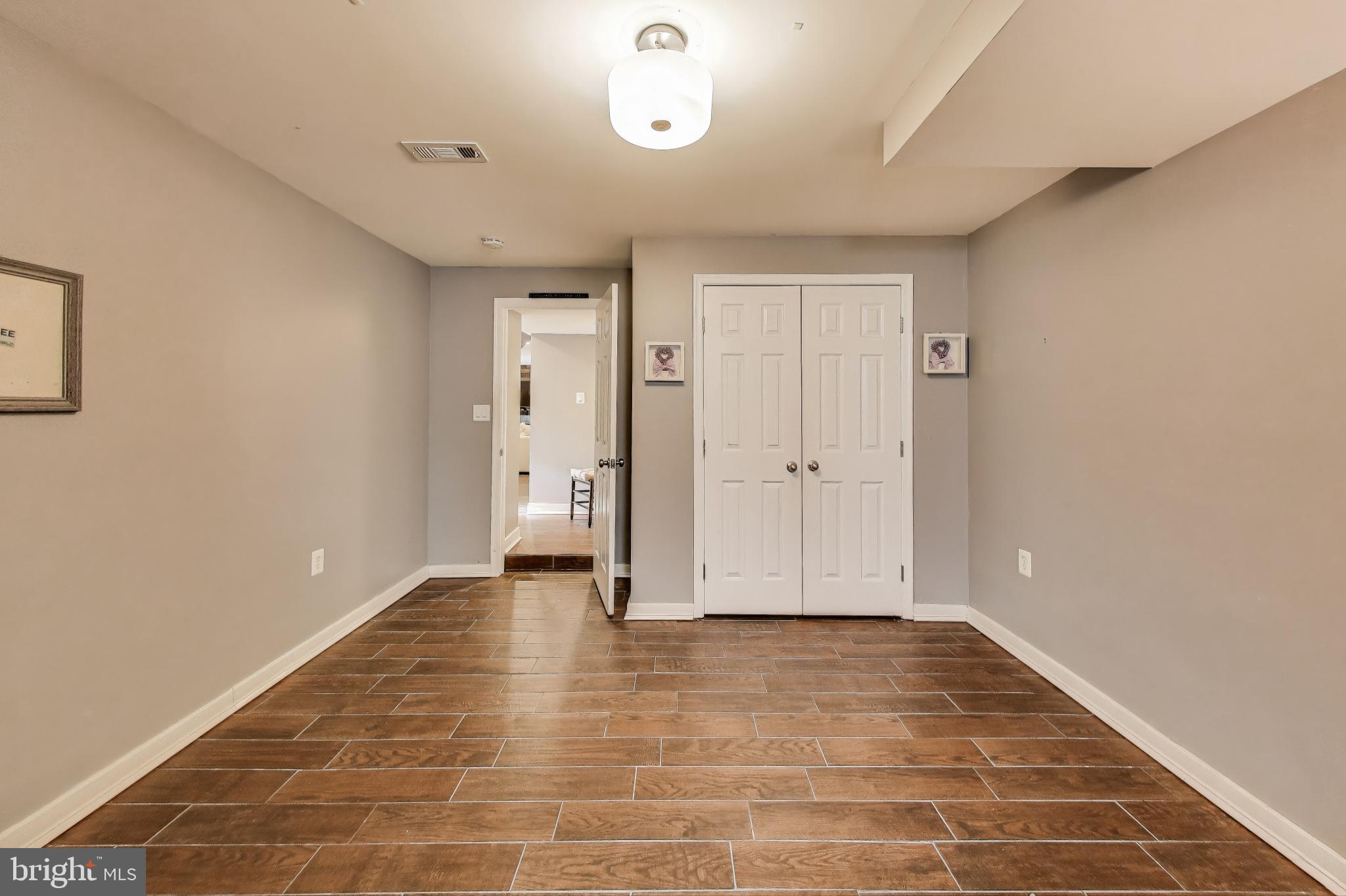 FOREST HEIGHTS - Residential