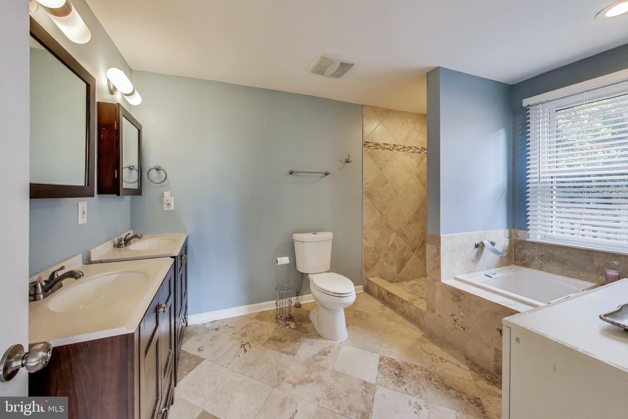 FOREST HEIGHTS - Residential