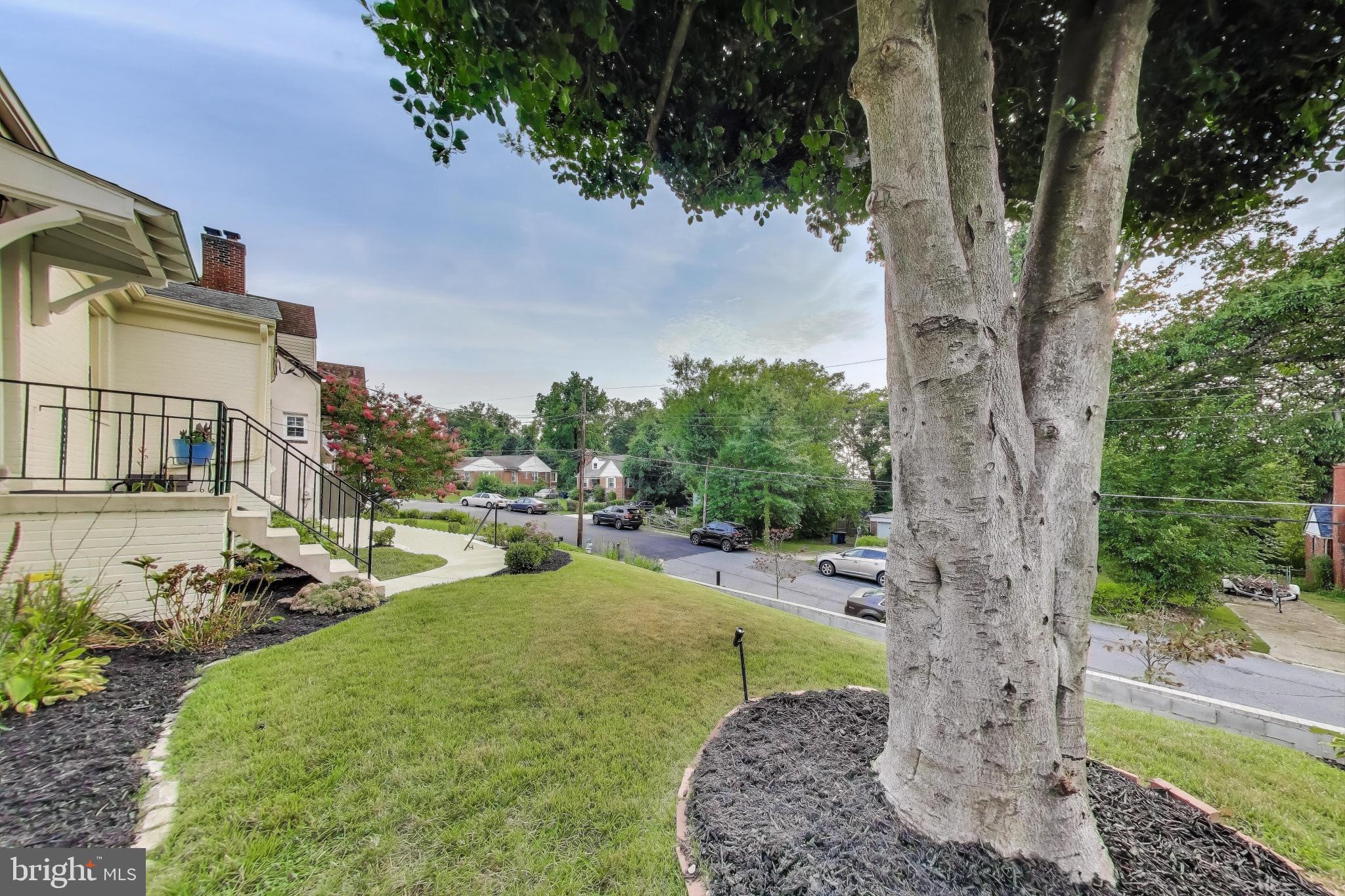 5612 DELAWARE DRIVE