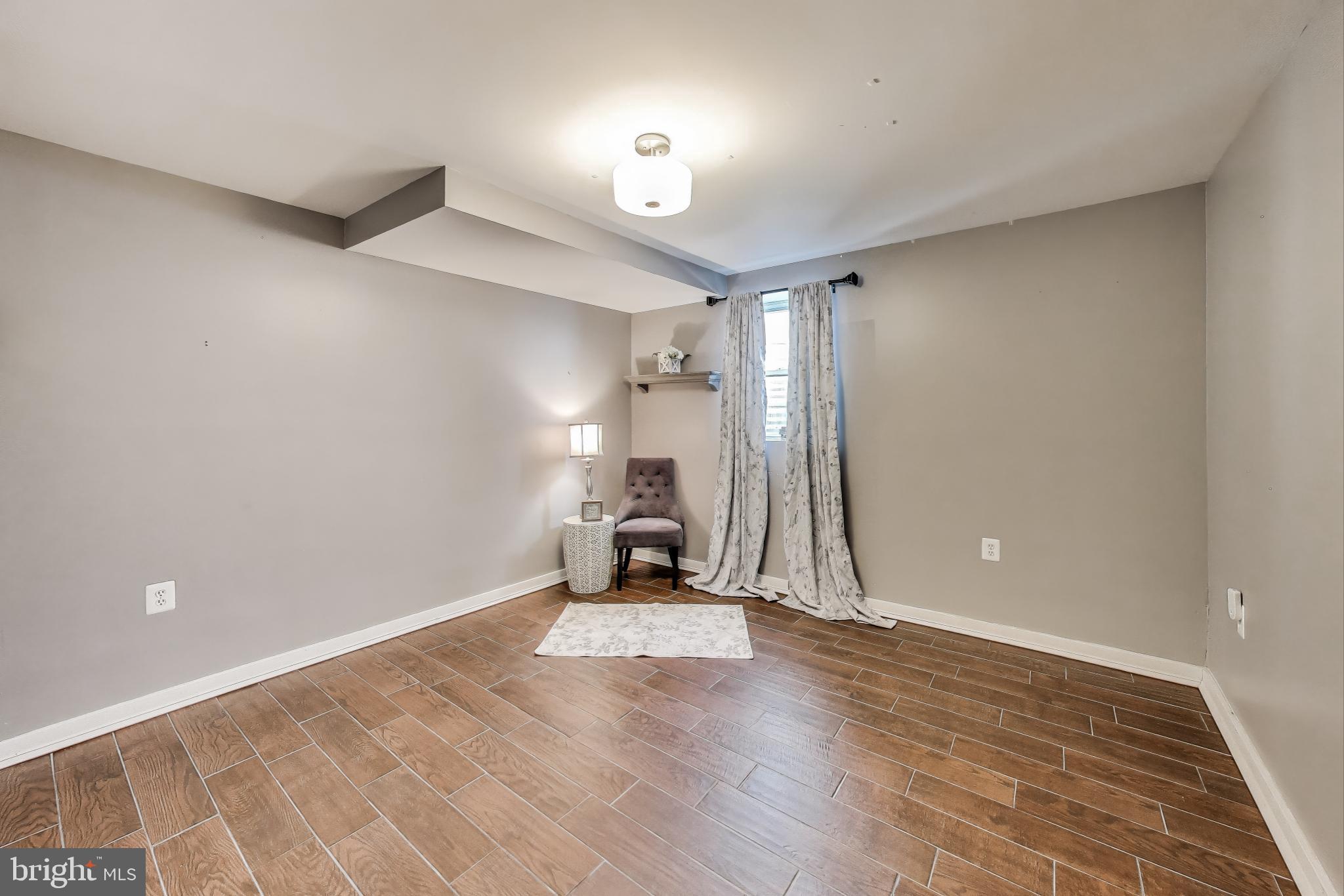 FOREST HEIGHTS - Residential