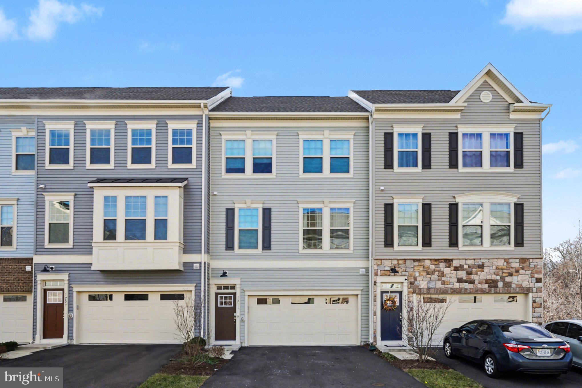 WHITSON WOODS - Residential