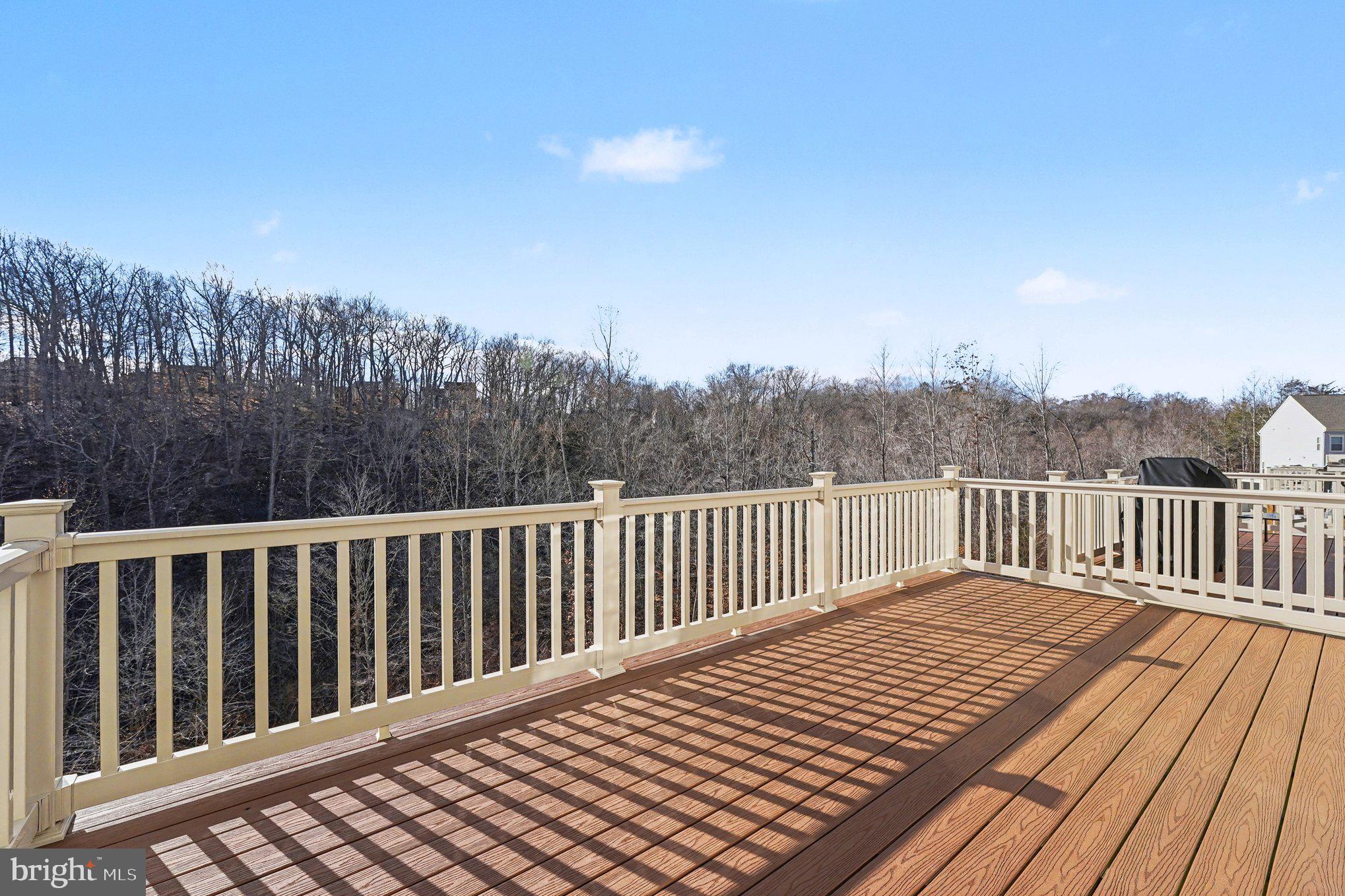 WHITSON WOODS - Residential