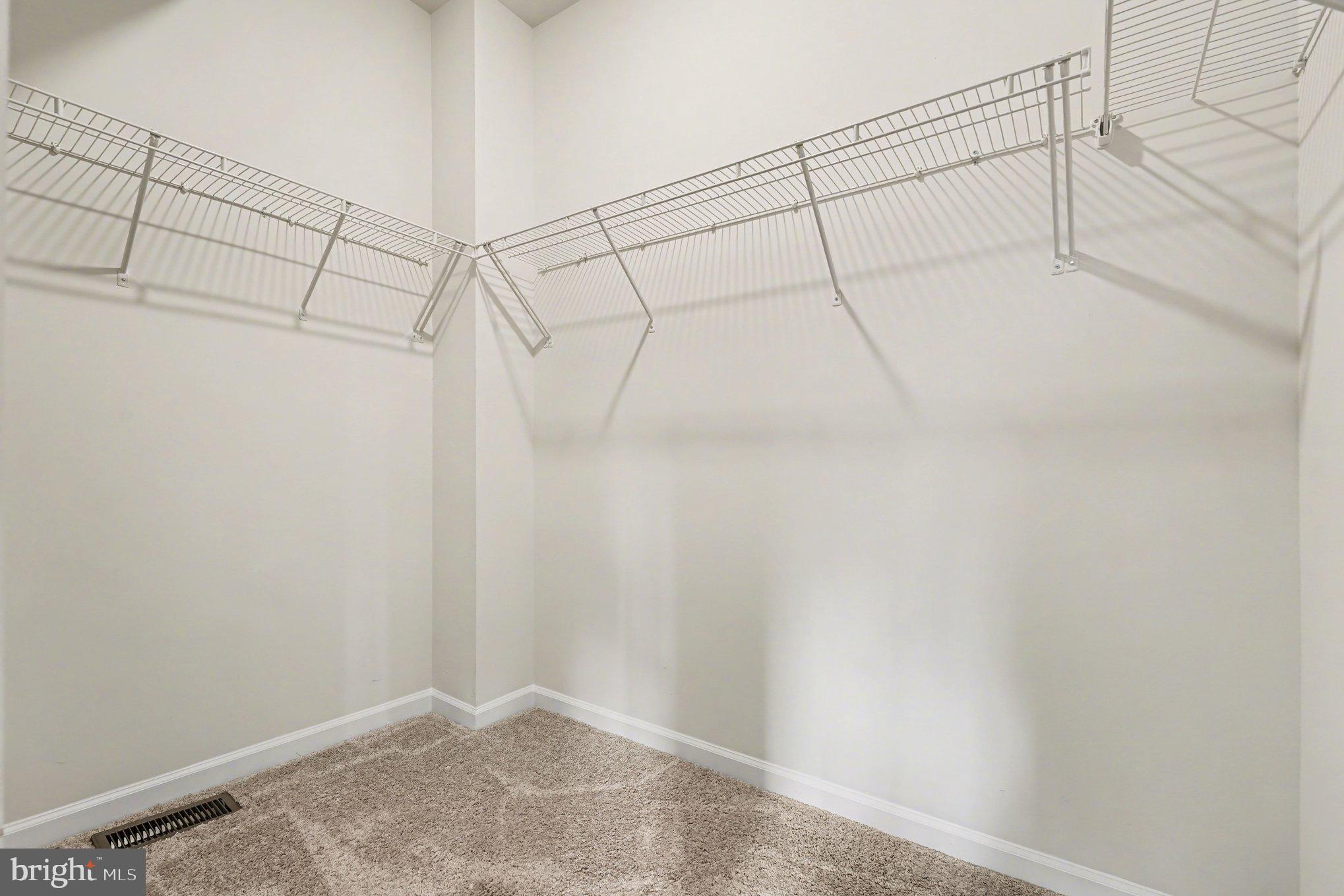 WHITSON WOODS - Residential