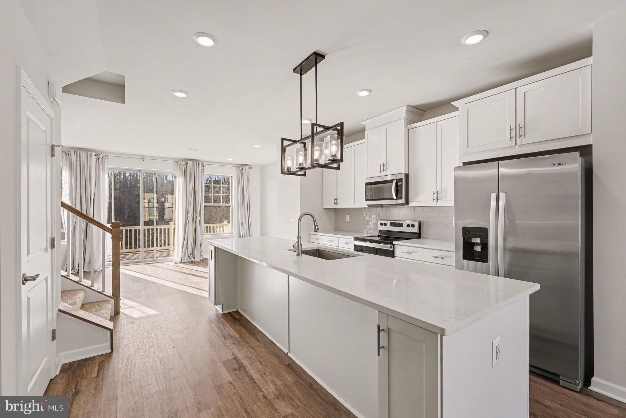 WHITSON WOODS - Residential