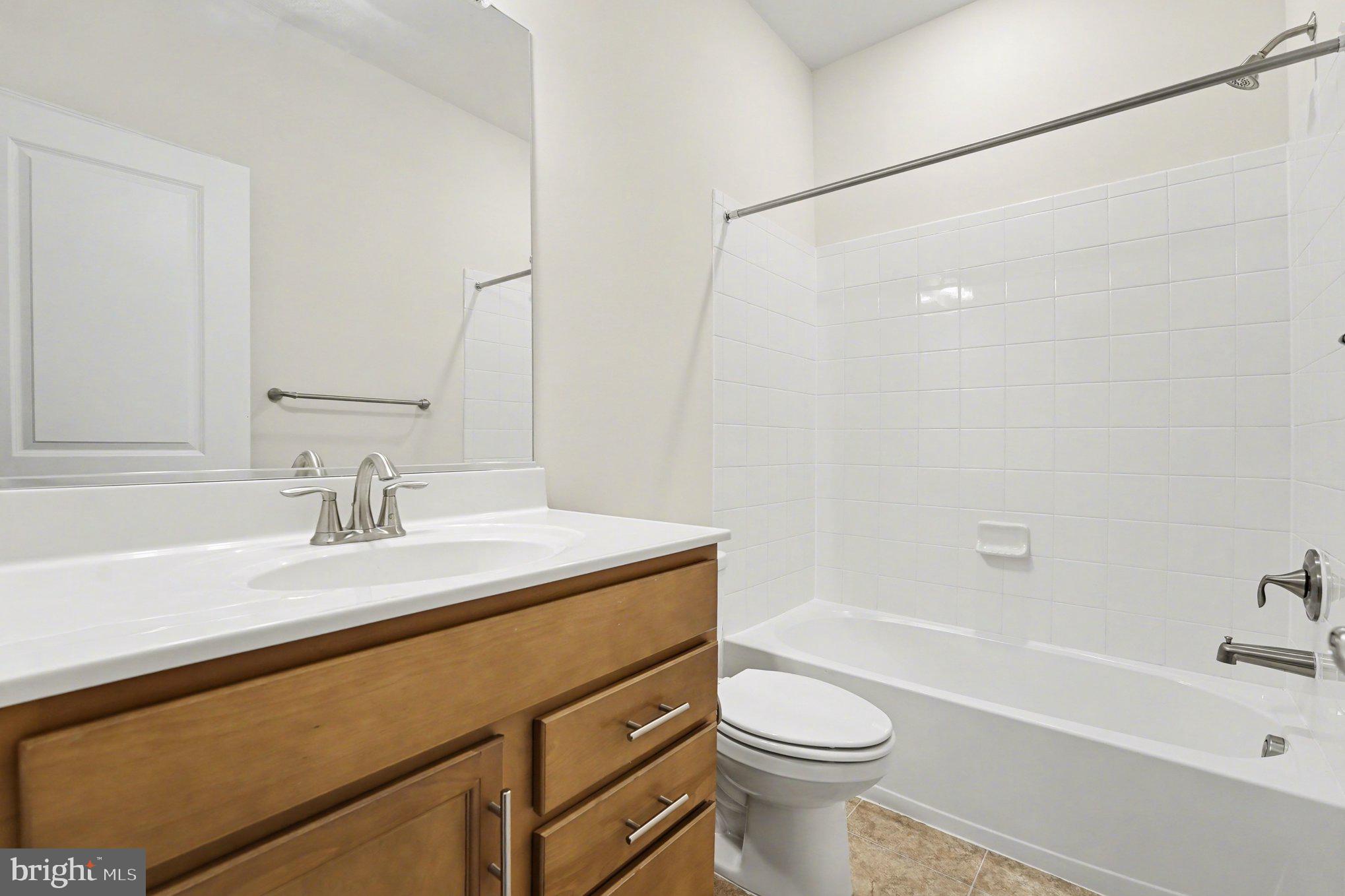 WHITSON WOODS - Residential